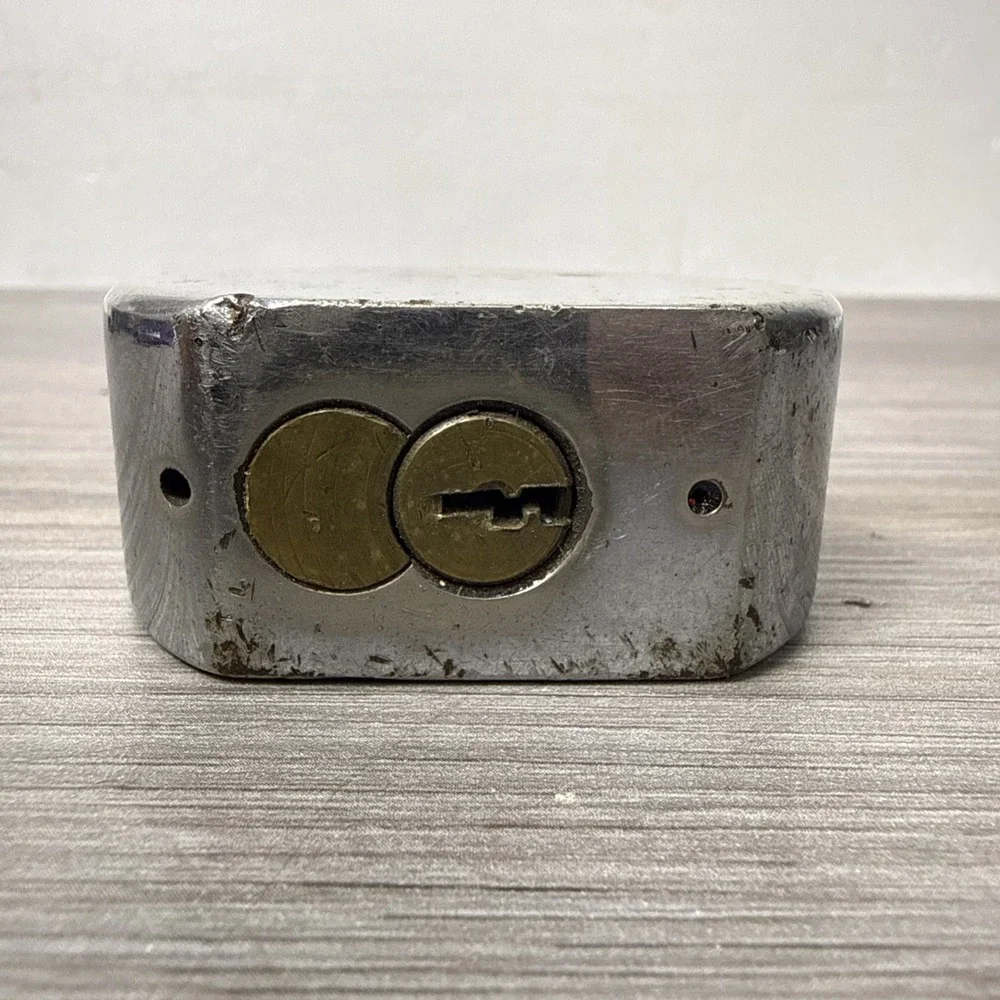 American USA HARDENED Lock Series 600 Padlock / Works / 1 Key